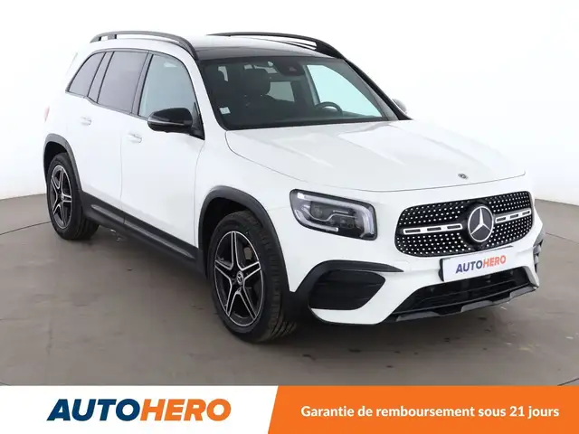 Mercedes-Benz GLB view 8