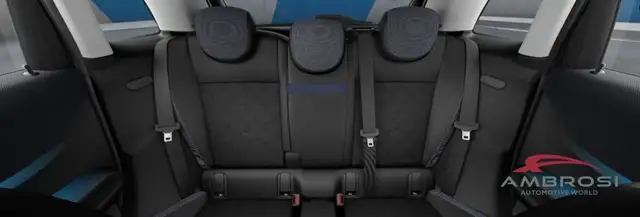 Mini Hatch view 10