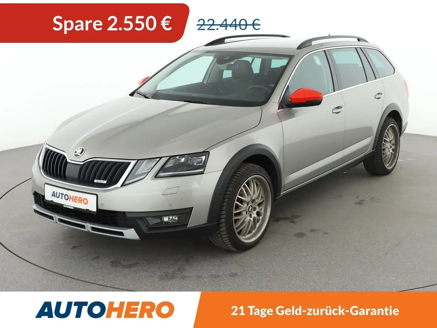 Skoda Octavia 1.8 TSI Scout 4x4 Aut.*NAVI*LED*CAM* Beige - 1