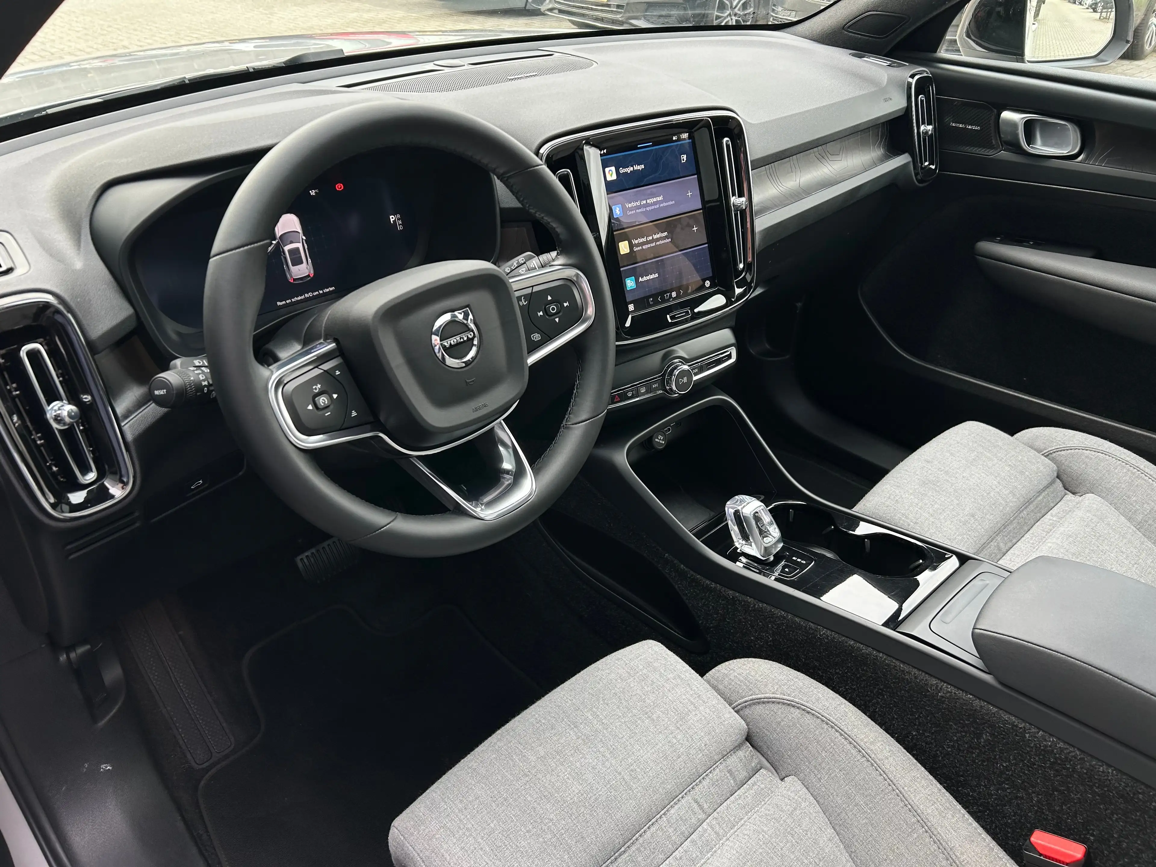 Volvo EX40 Single Motor Extended Range Ultra 82 kWh | Trekhaa — photo 8