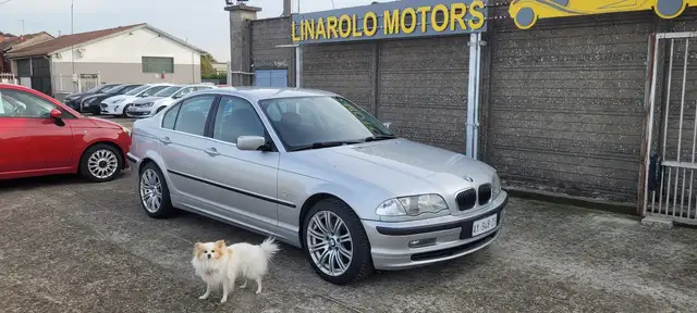 BMW 328 Serie 3 E46 Berlina 328i