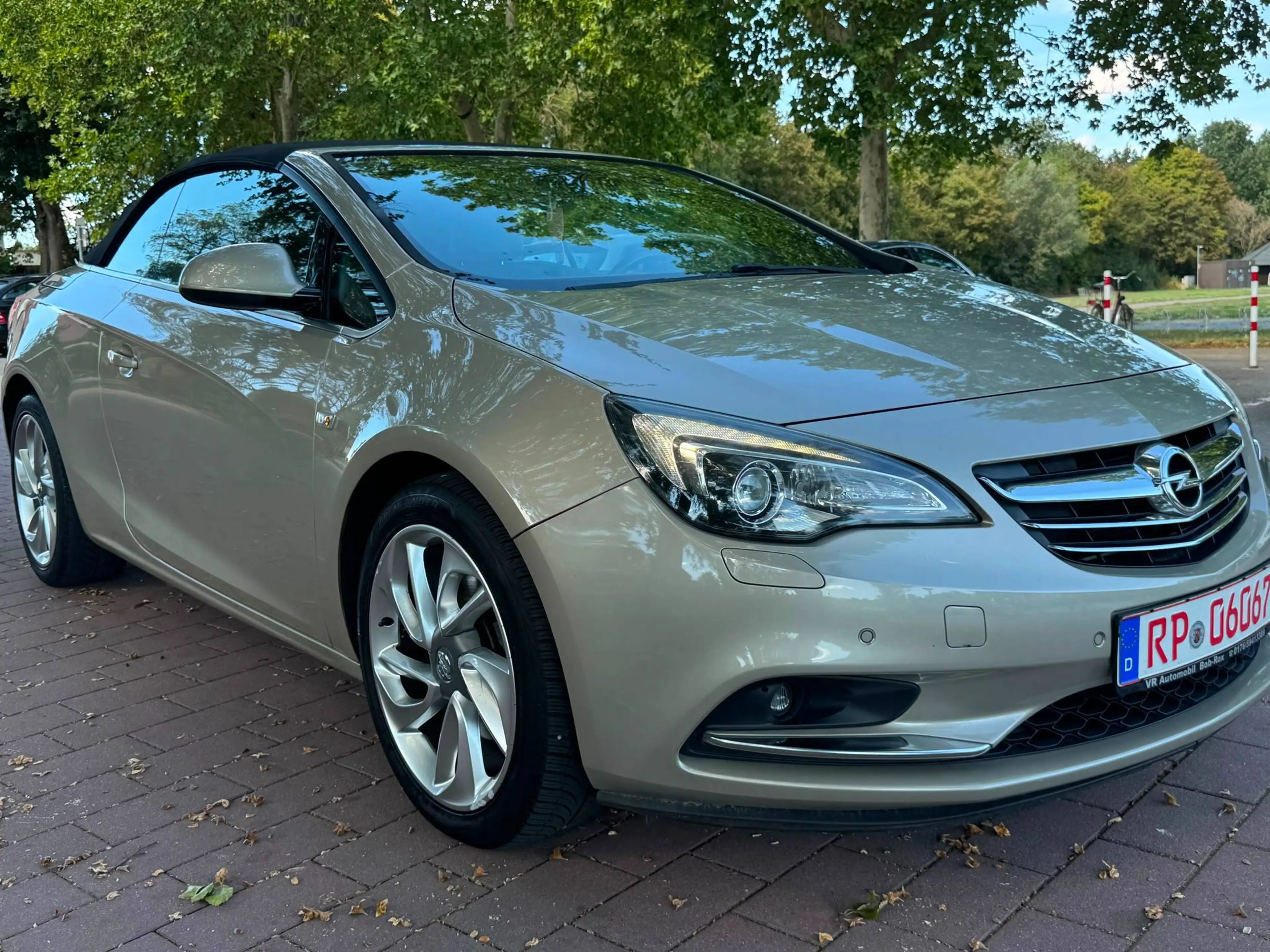 Opel Cascada Innovation ecoFlex — photo 7