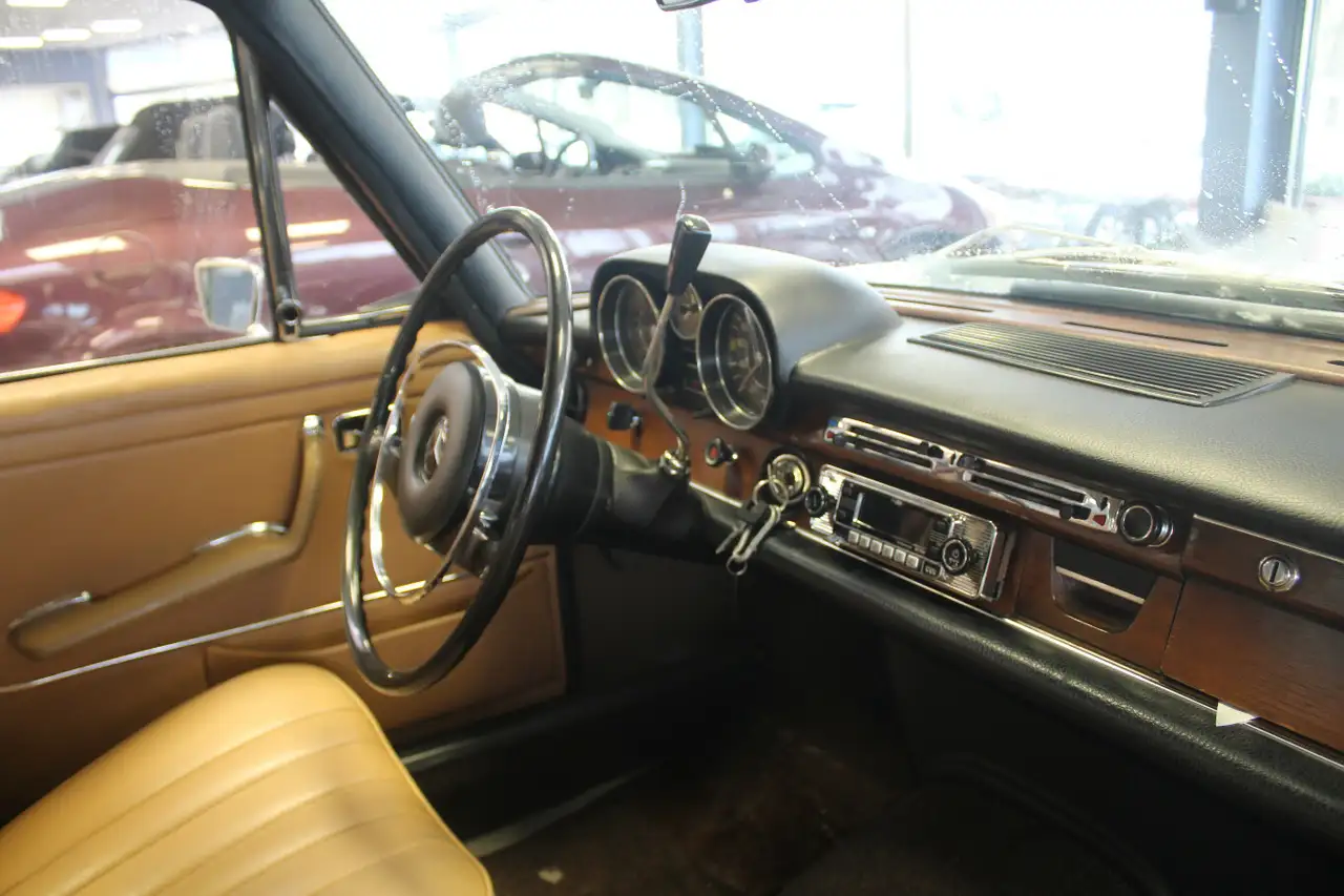 Mercedes-Benz 280 SE W108 - OLDTIMER, foto 7