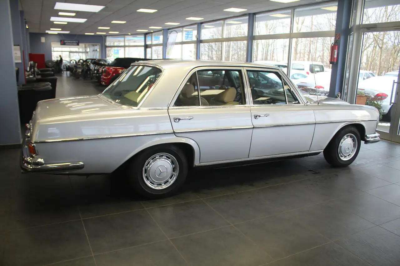 Mercedes-Benz 280 SE W108 - OLDTIMER, foto 6