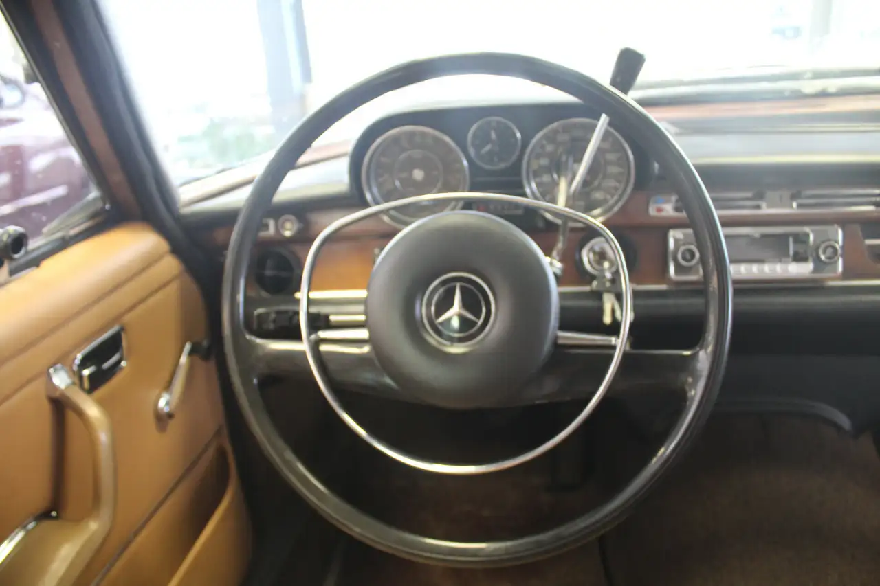 Mercedes-Benz 280 SE W108 - OLDTIMER, foto 8