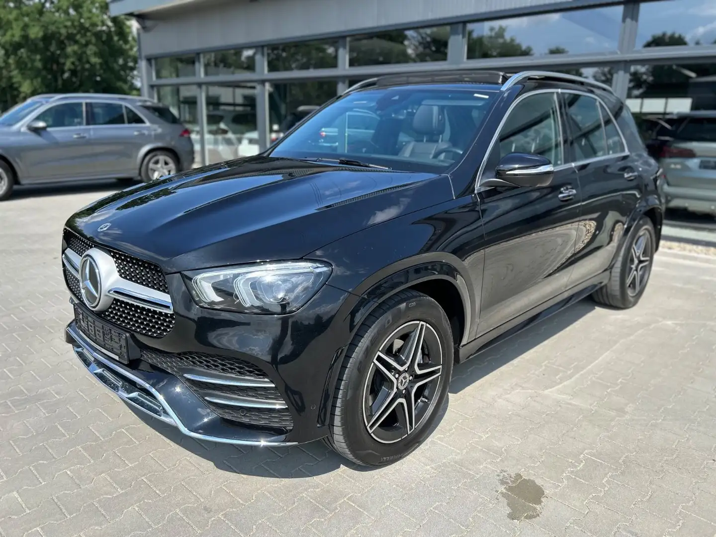 Mercedes-Benz GLE 300 d 4M AMG -Pano-Memory-Burmester-360K Schwarz - 1