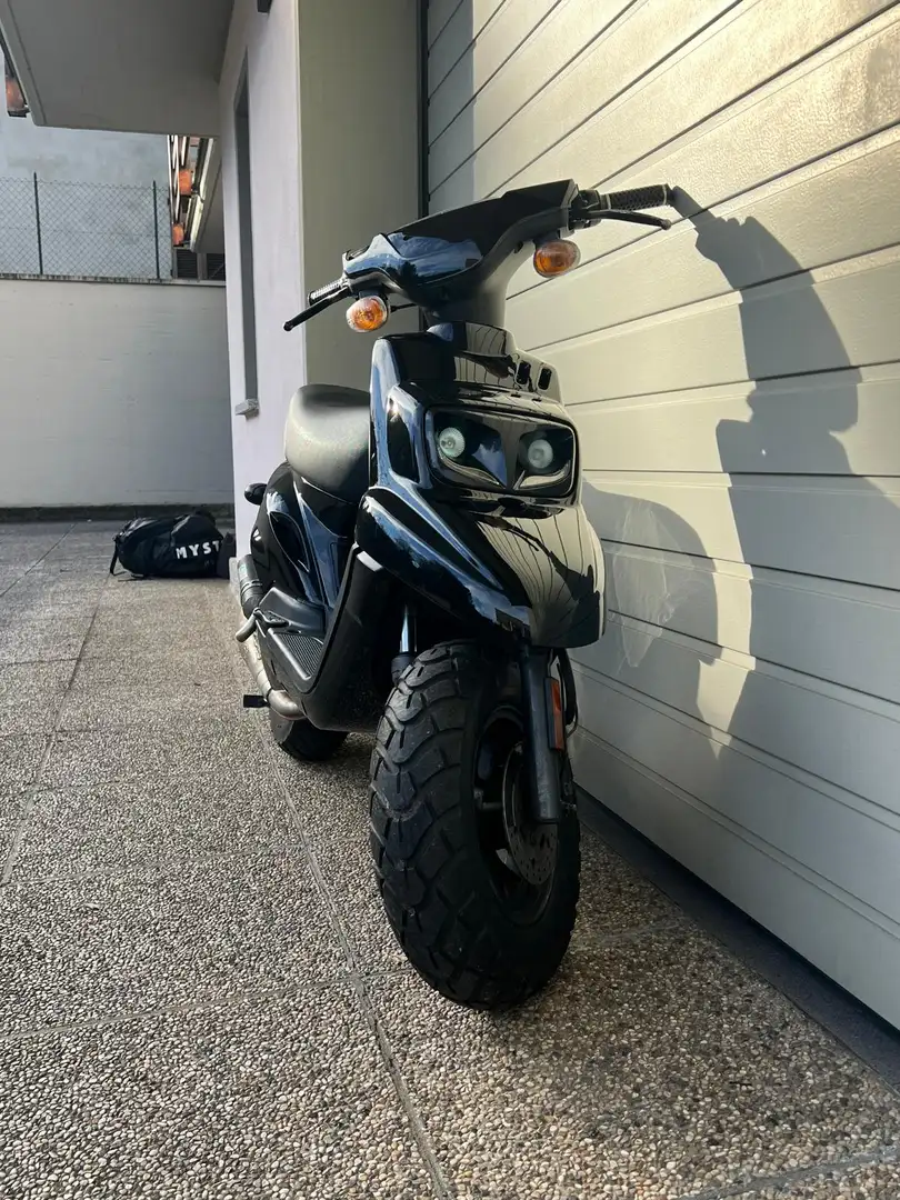 Yamaha BWs Booster Negro - 1