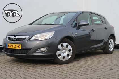 Opel Astra 1.4 Business Edition