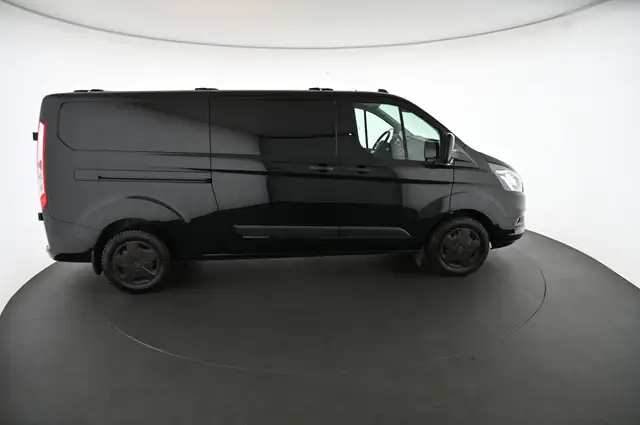 Ford Transit Custom view 6