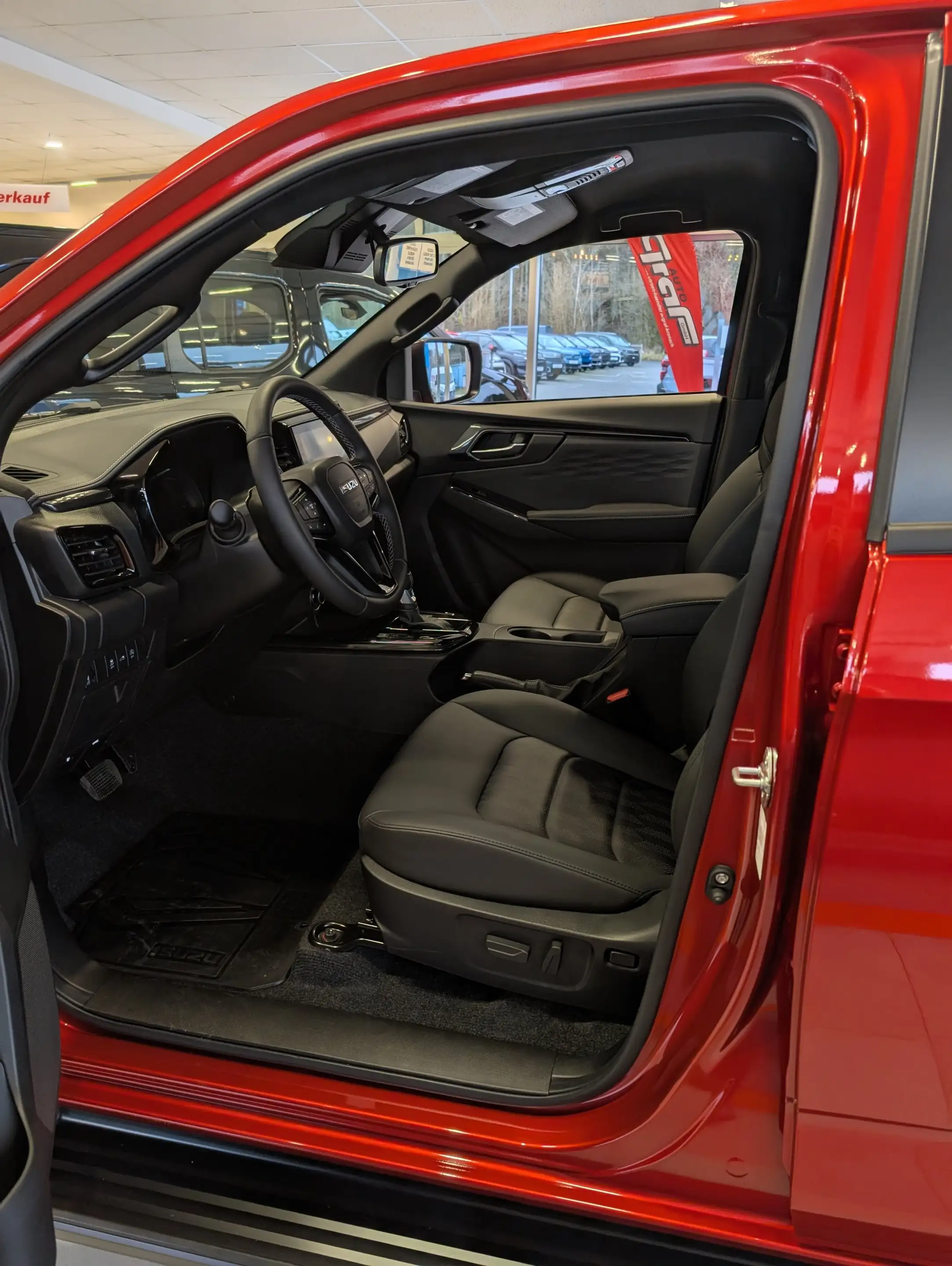 Isuzu D-Max Double Cab 4WD V-CROSS #HANDWERK #JAGD #LANDWIRTSC — photo 8