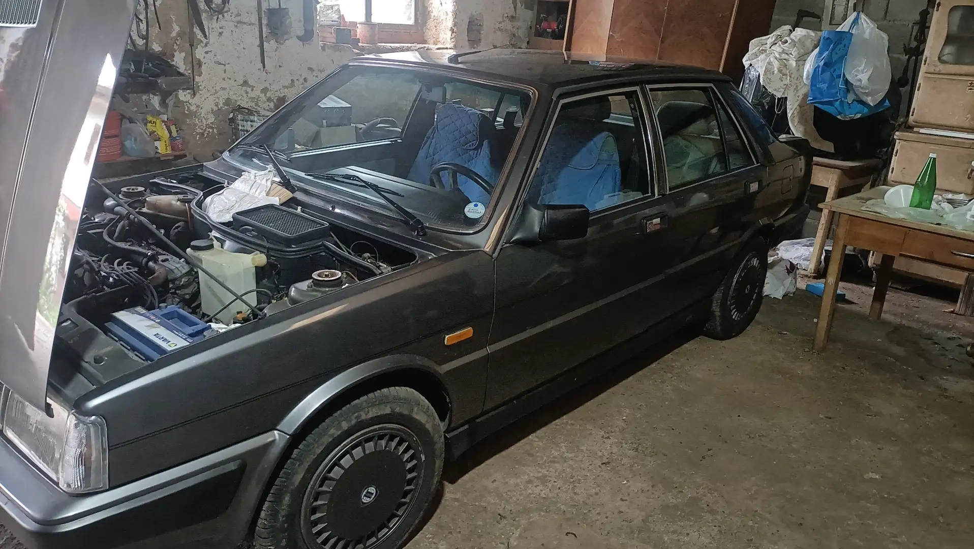 Lancia Prisma 1.6 - 1
