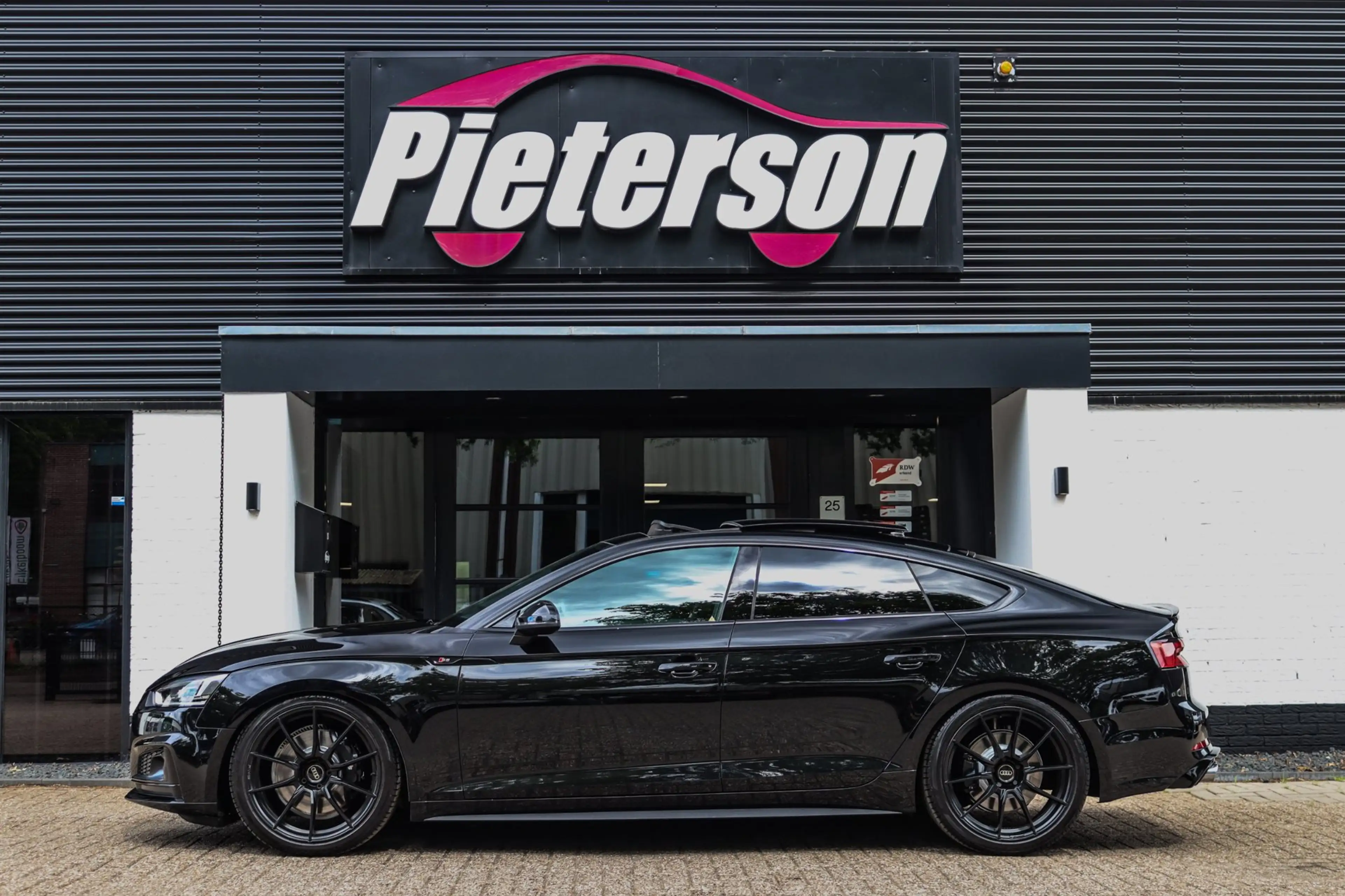 Audi S5 Sportback 3.0 TFSI Quattro RS PANO CARBON B&O ACC — photo 11