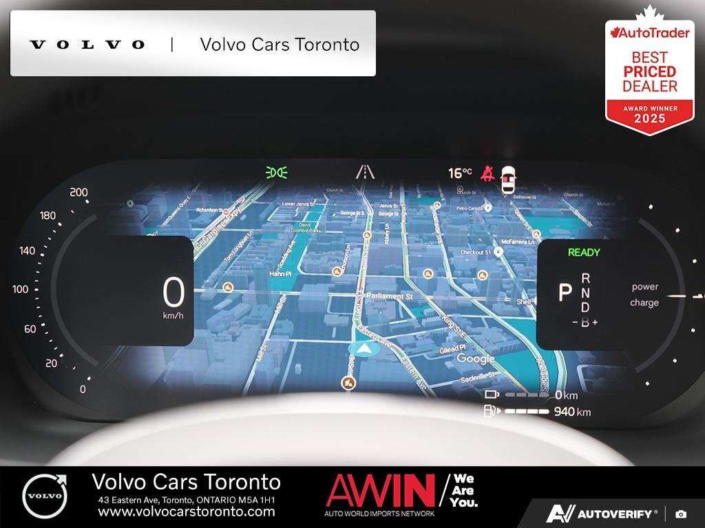 2026 Volvo XC60 T8 AWD Plus Dark Theme thumb 15