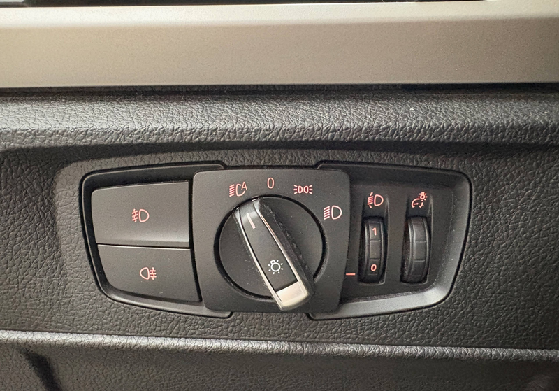 BMW 114 114i / SERVICARS WAREMME / RADAR / NAVI / CLIM / GARANTIE 12 MOIS — photo 13