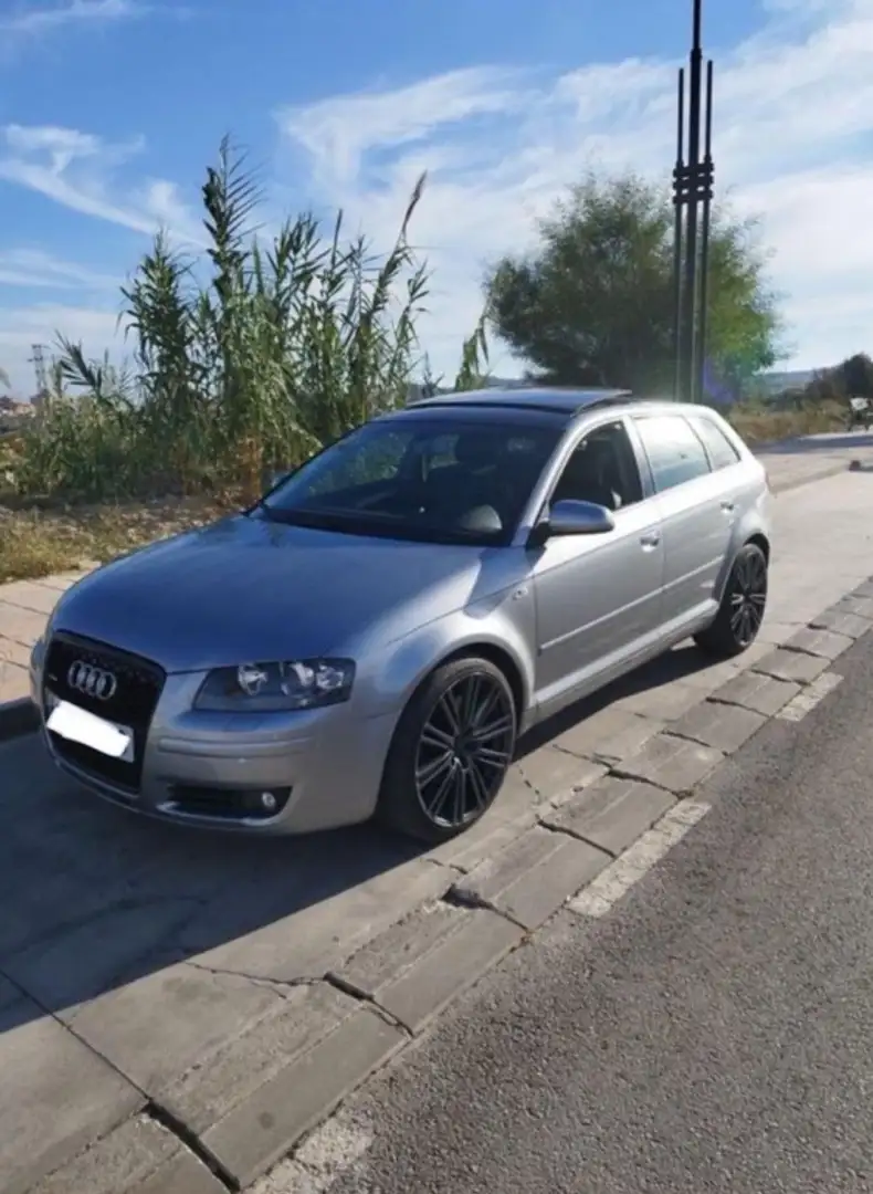 Audi A3 Sportback 3.2 V6 Ambition quattro S-T Plateado - 2