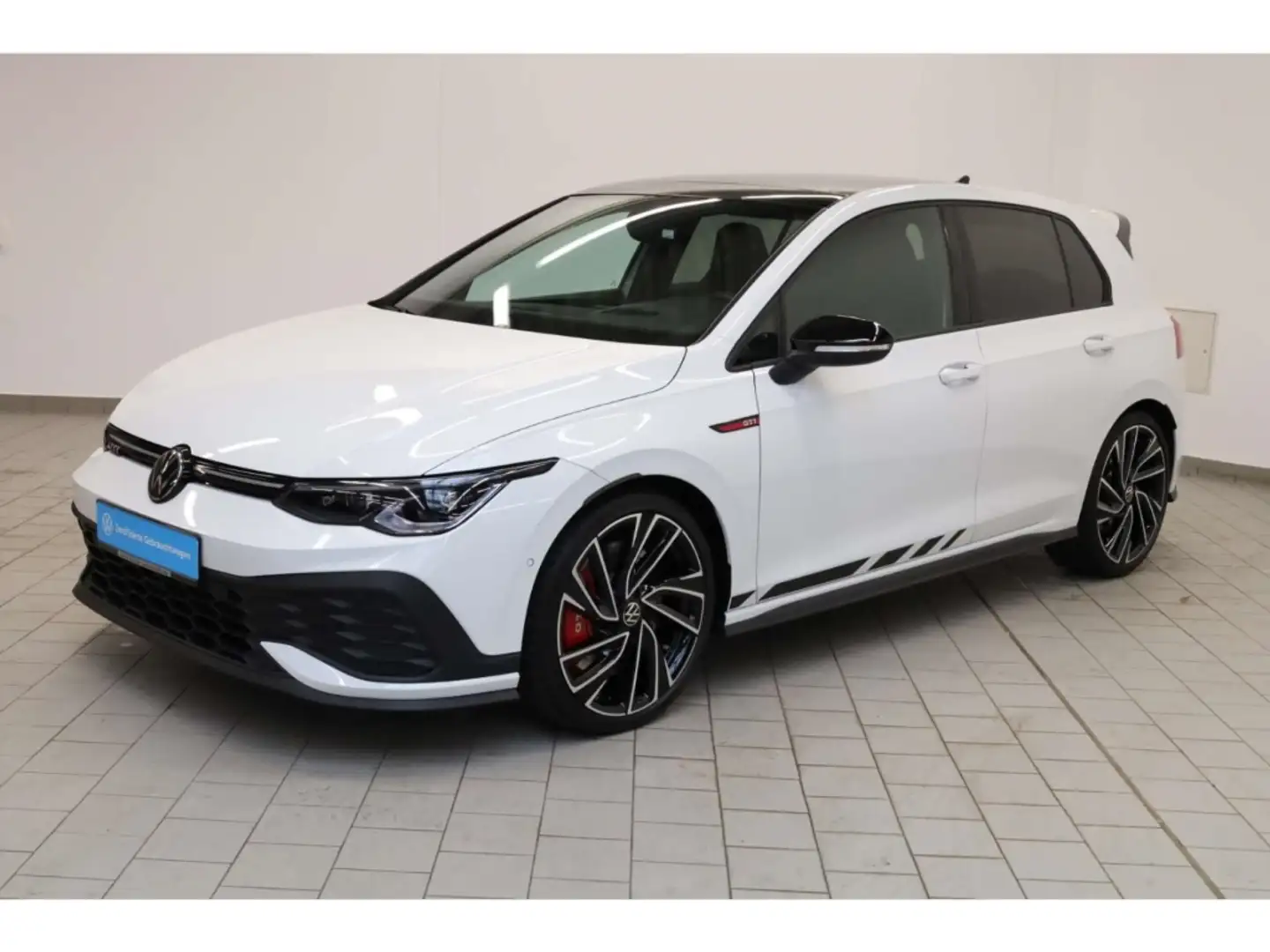 Volkswagen Golf GTI 2.0 TSI Clubsport DSG Matrix/Pano/NAV Weiß - 2