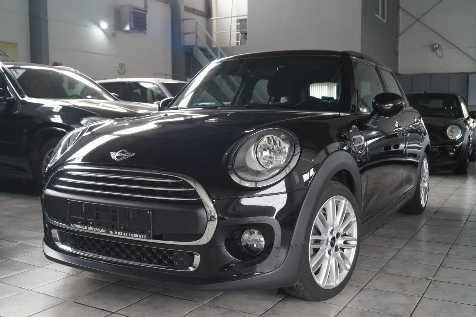 MINI One 5-trg. *1.Hand*Panorama*Navi*SH*PDC Negro - 1