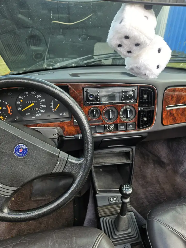 Saab 900 i 16 Cabrio, foto 11