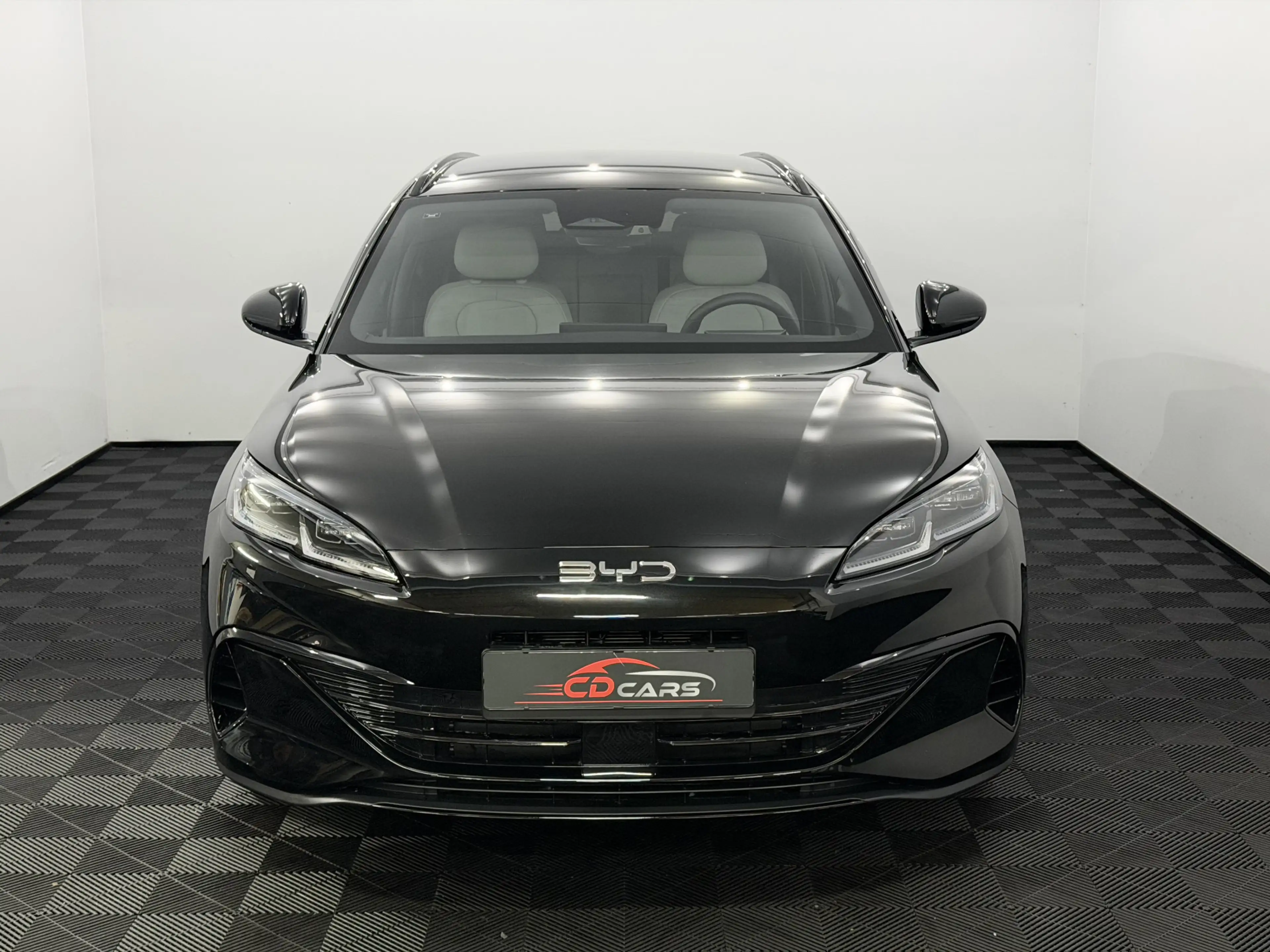BYD Seal 6 1.5 DM-i Boost PHEV Leder, Camera, Apple carplay, — photo 2
