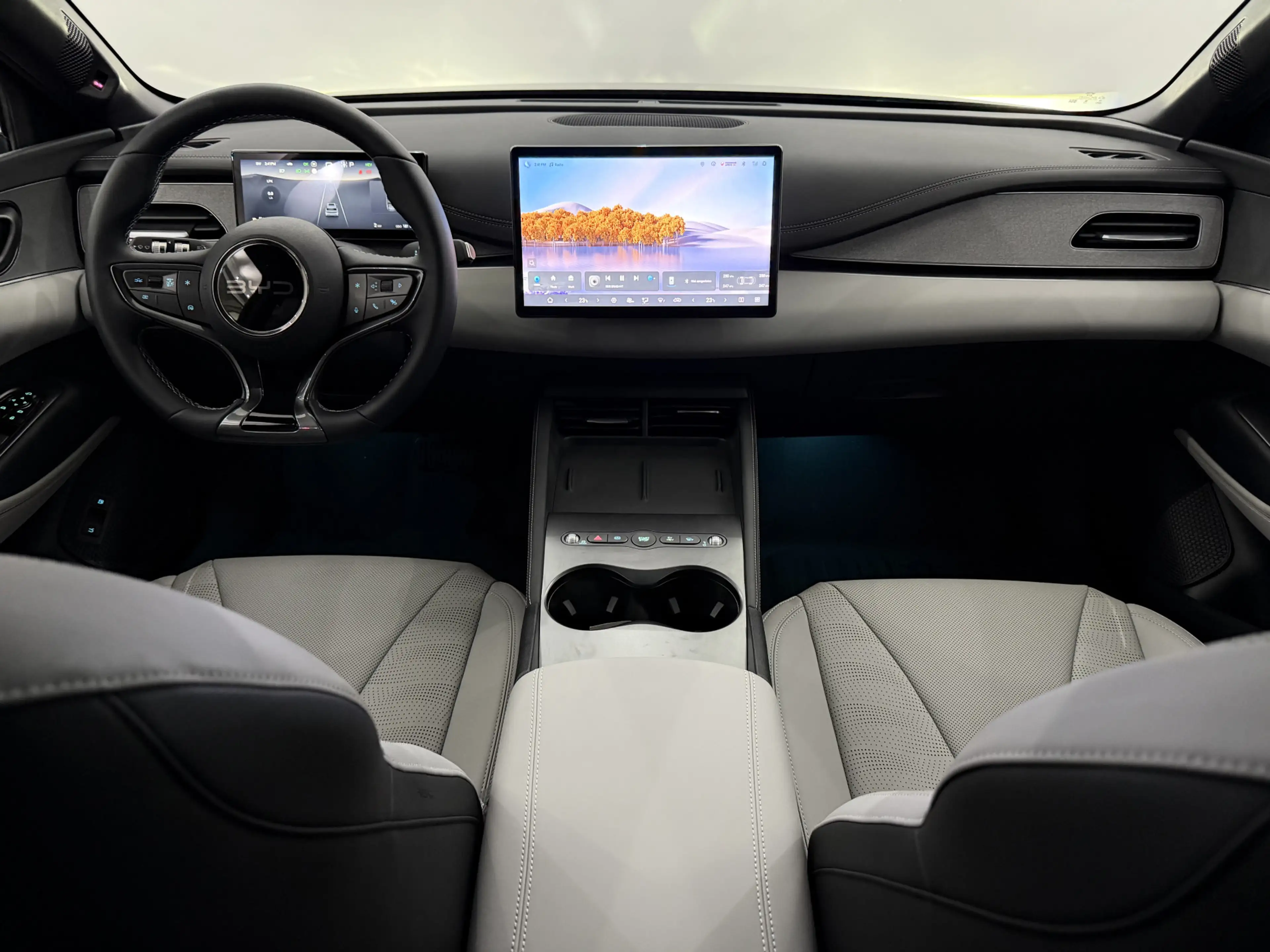 BYD Seal 6 1.5 DM-i Boost PHEV Leder, Camera, Apple carplay, — photo 3
