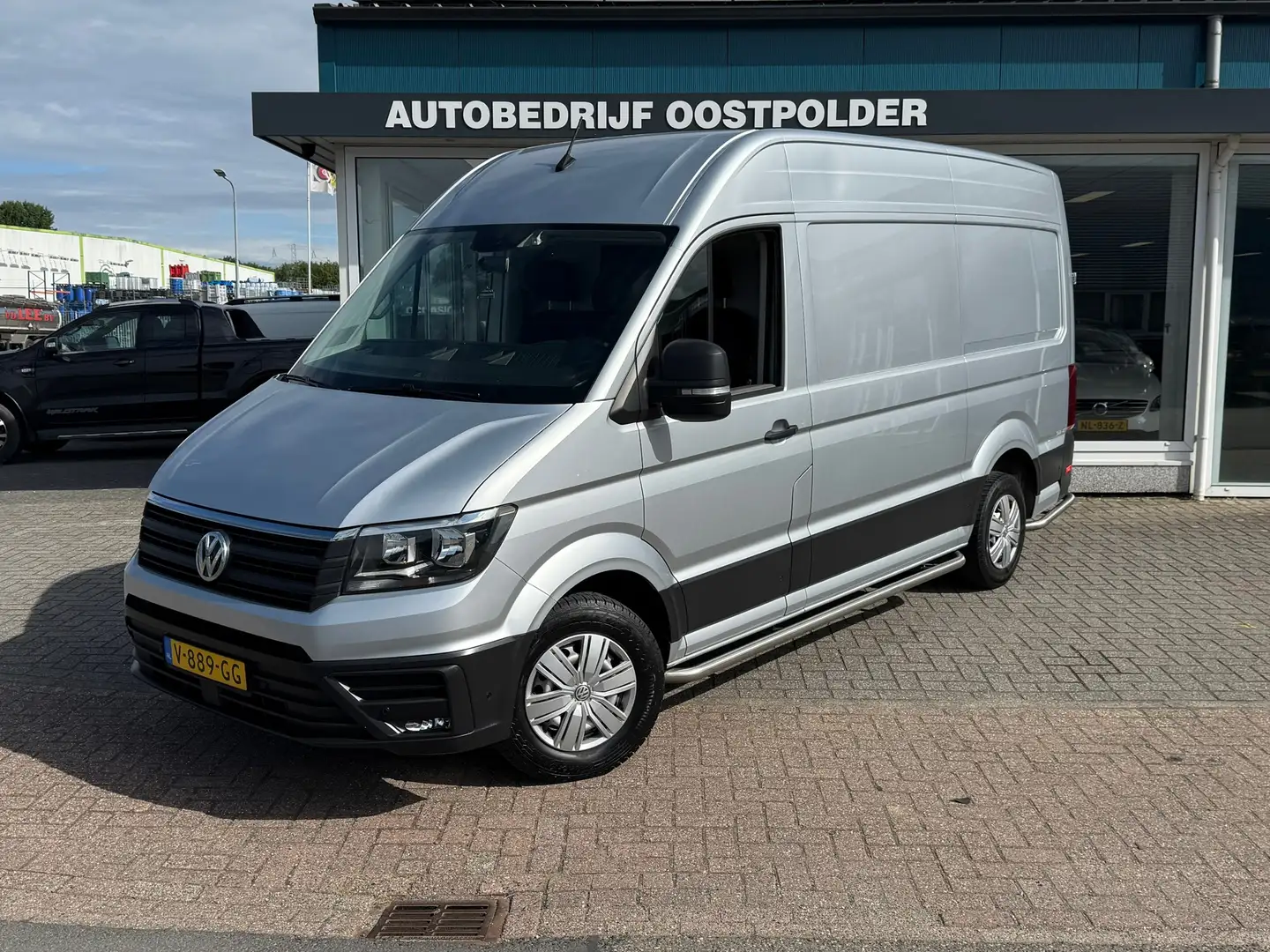 Volkswagen Crafter 35 2.0 TDI L3H3 Highline Zilver - 1