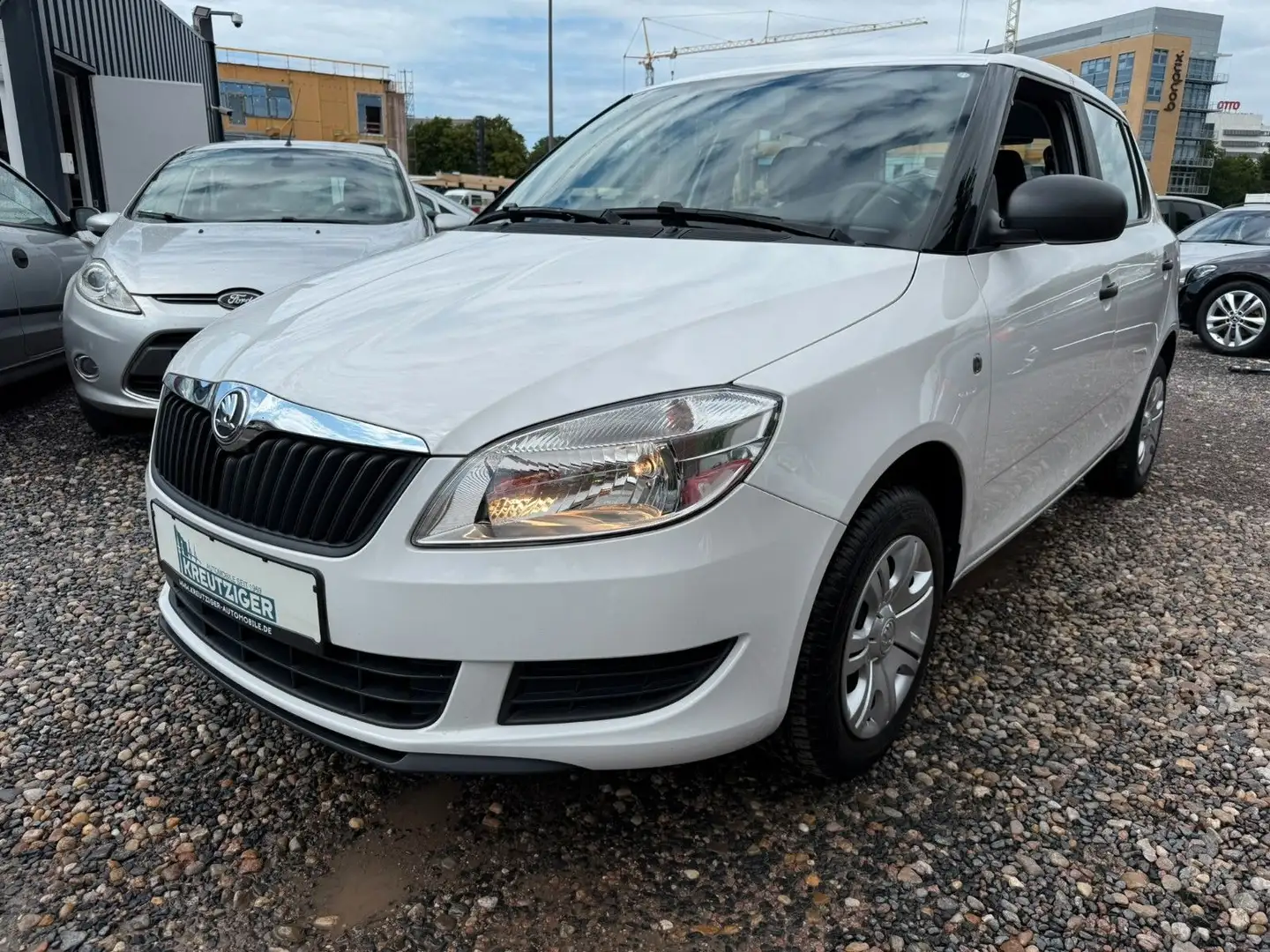 Skoda Fabia 1.2l 44kW Weiß - 1