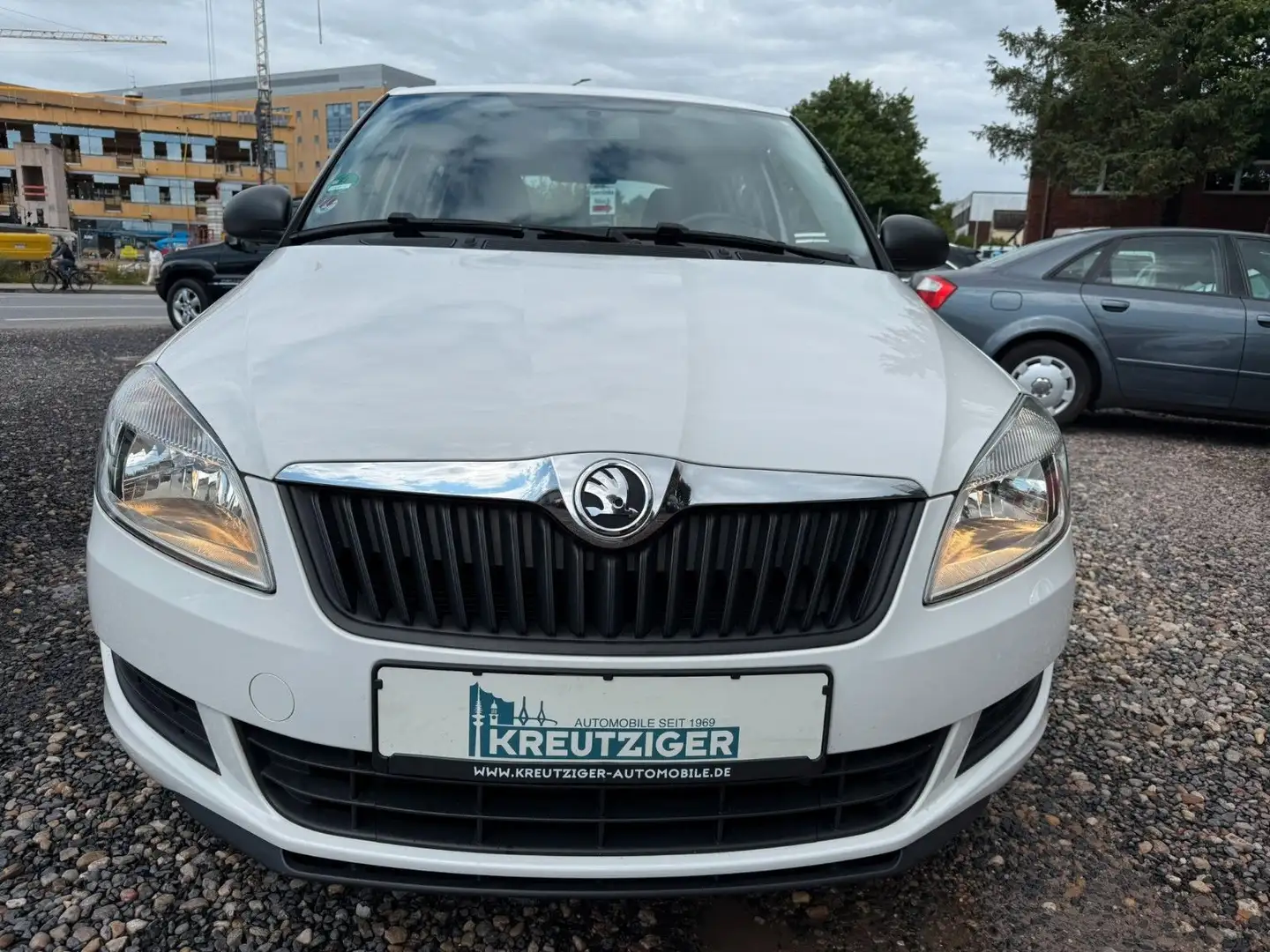 Skoda Fabia 1.2l 44kW Weiß - 2