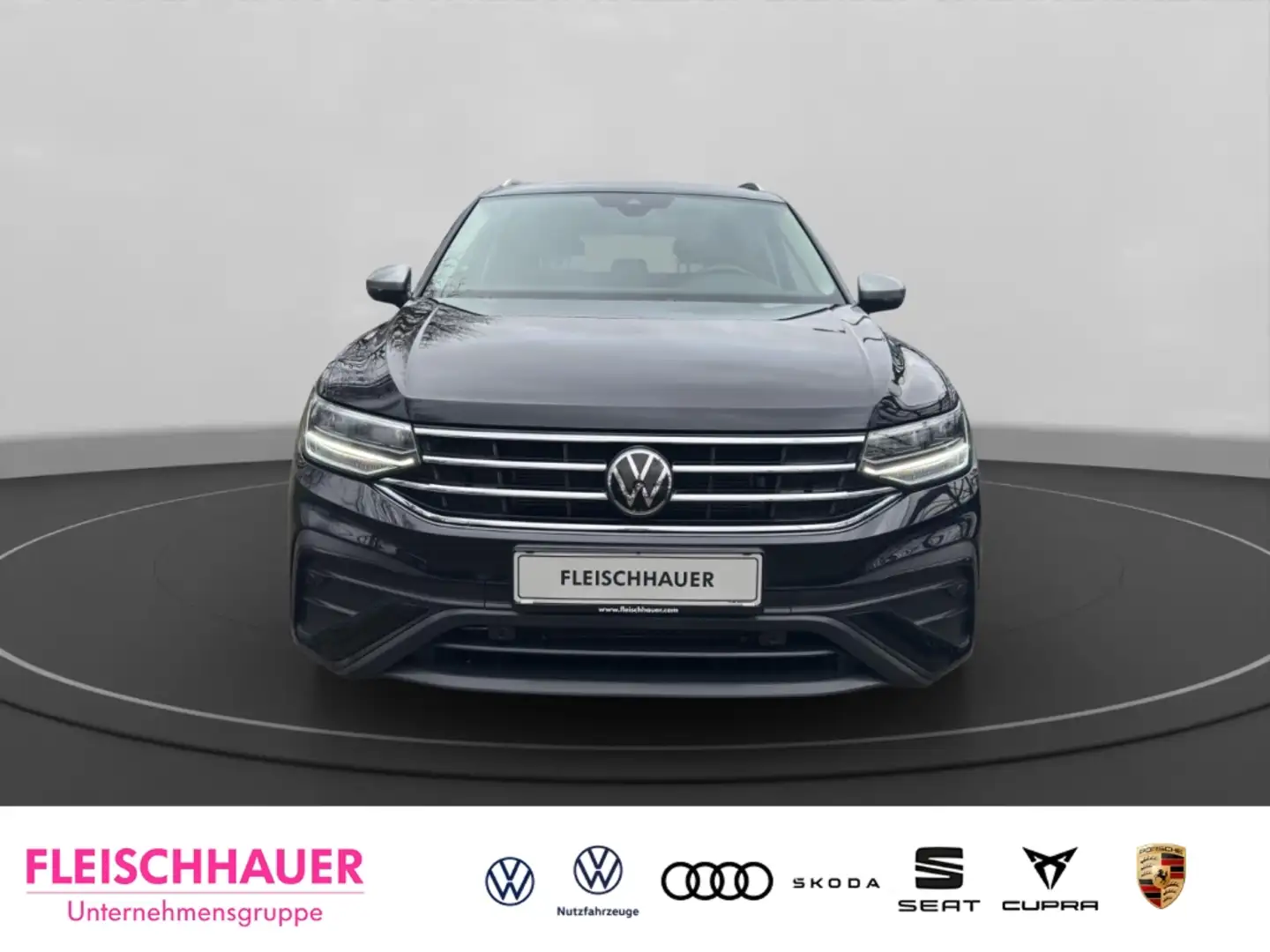 Volkswagen Tiguan Allspace 2.0 TDI DSG 7-Sitzer AHK Navi Digitales Cockpit LE Schwarz - 2