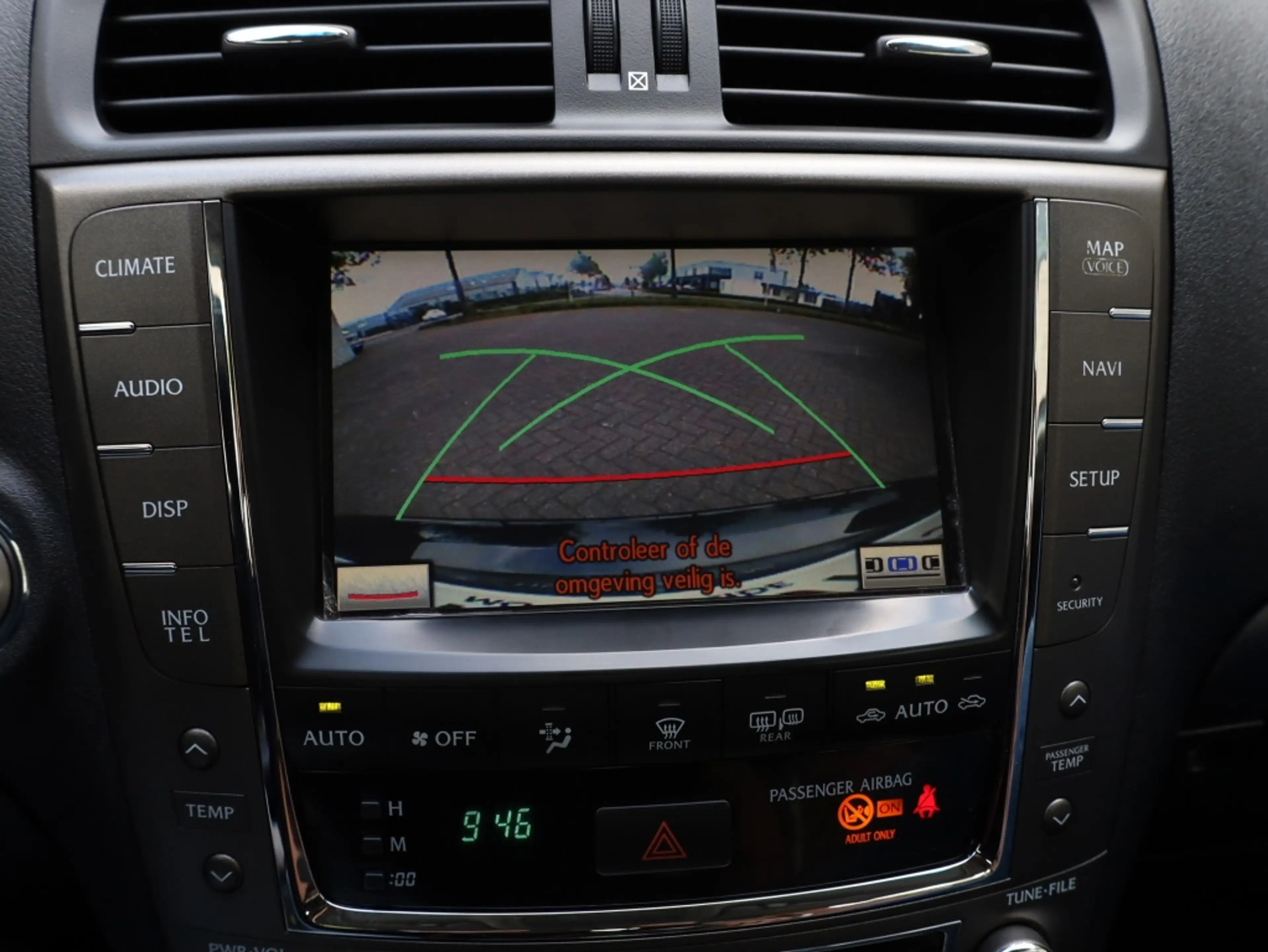 Lexus IS 250 Cabriolet 250C Luxury | Leder | Navigatie | Stoelv — photo 19