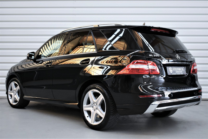 Mercedes-Benz ML 350 4M+AMG-Paket+Standheizung+Schiebedach+H&K — photo 2