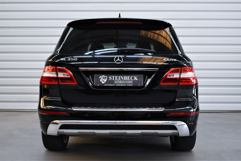 Mercedes-Benz ML 350 4M+AMG-Paket+Standheizung+Schiebedach+H&K — photo 6