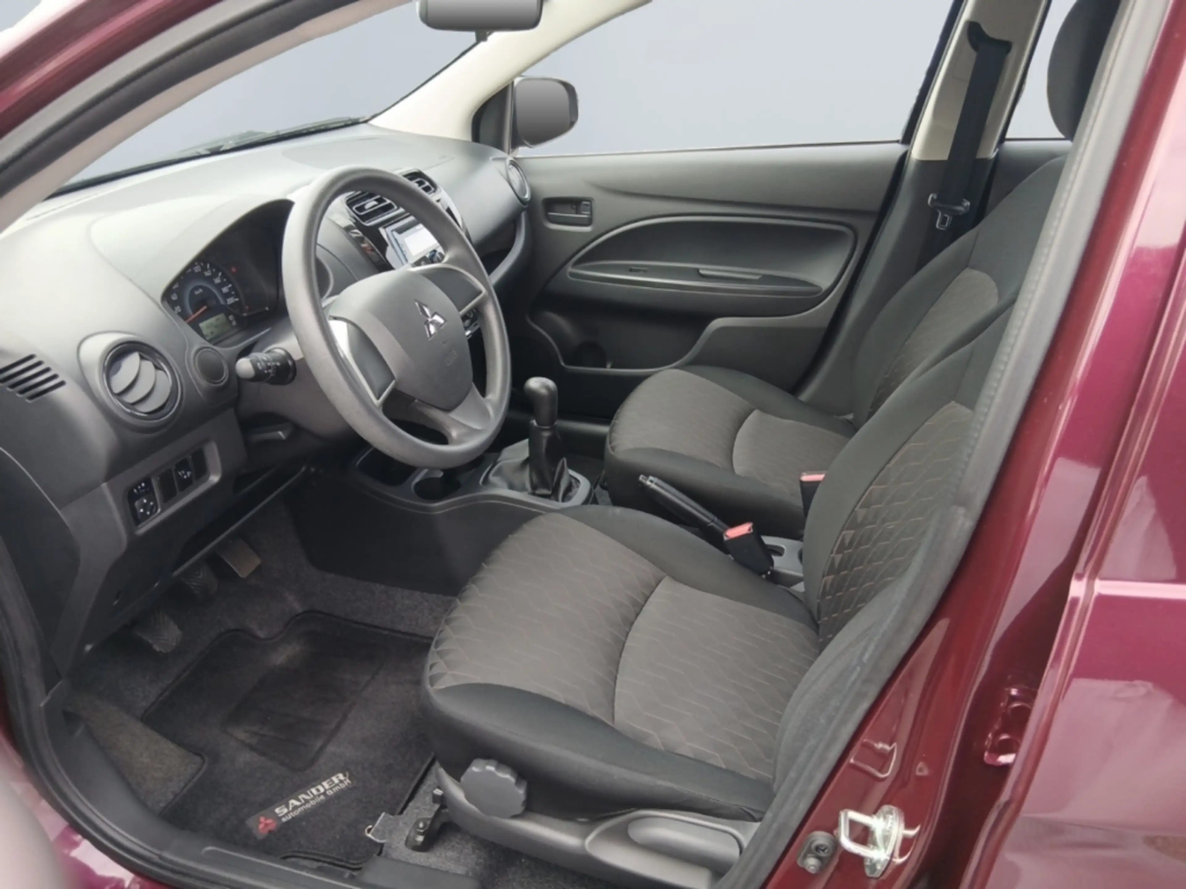 Mitsubishi Space Star Spirit*Klima*DAB*BT*R/L-Sensor* — photo 9