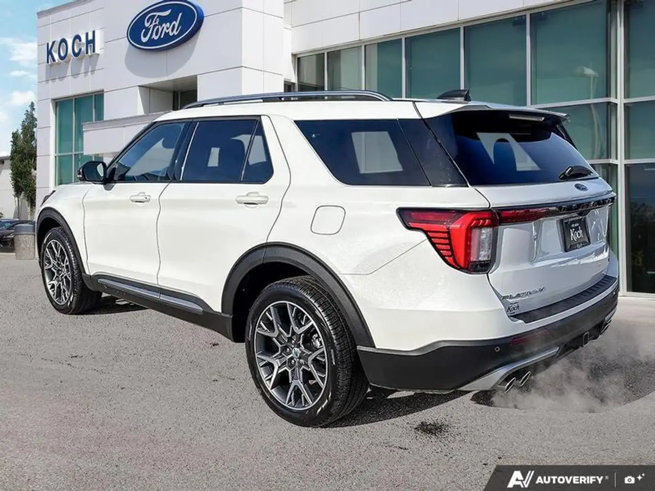 Ford Explorer photo Ford Explorer