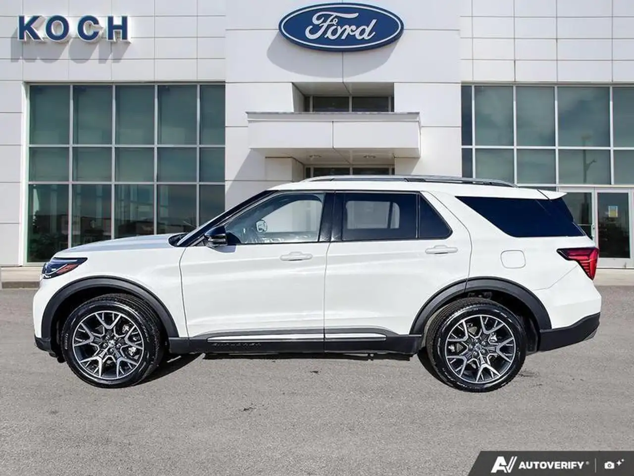 Ford Explorer photo Ford Explorer
