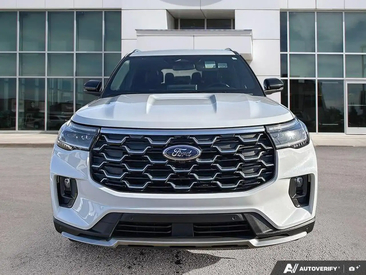 Ford Explorer photo Ford Explorer