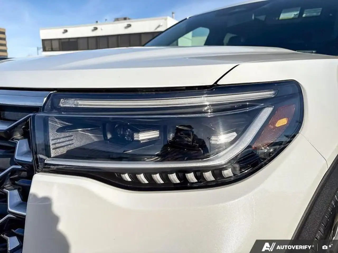 Ford Explorer photo Ford Explorer