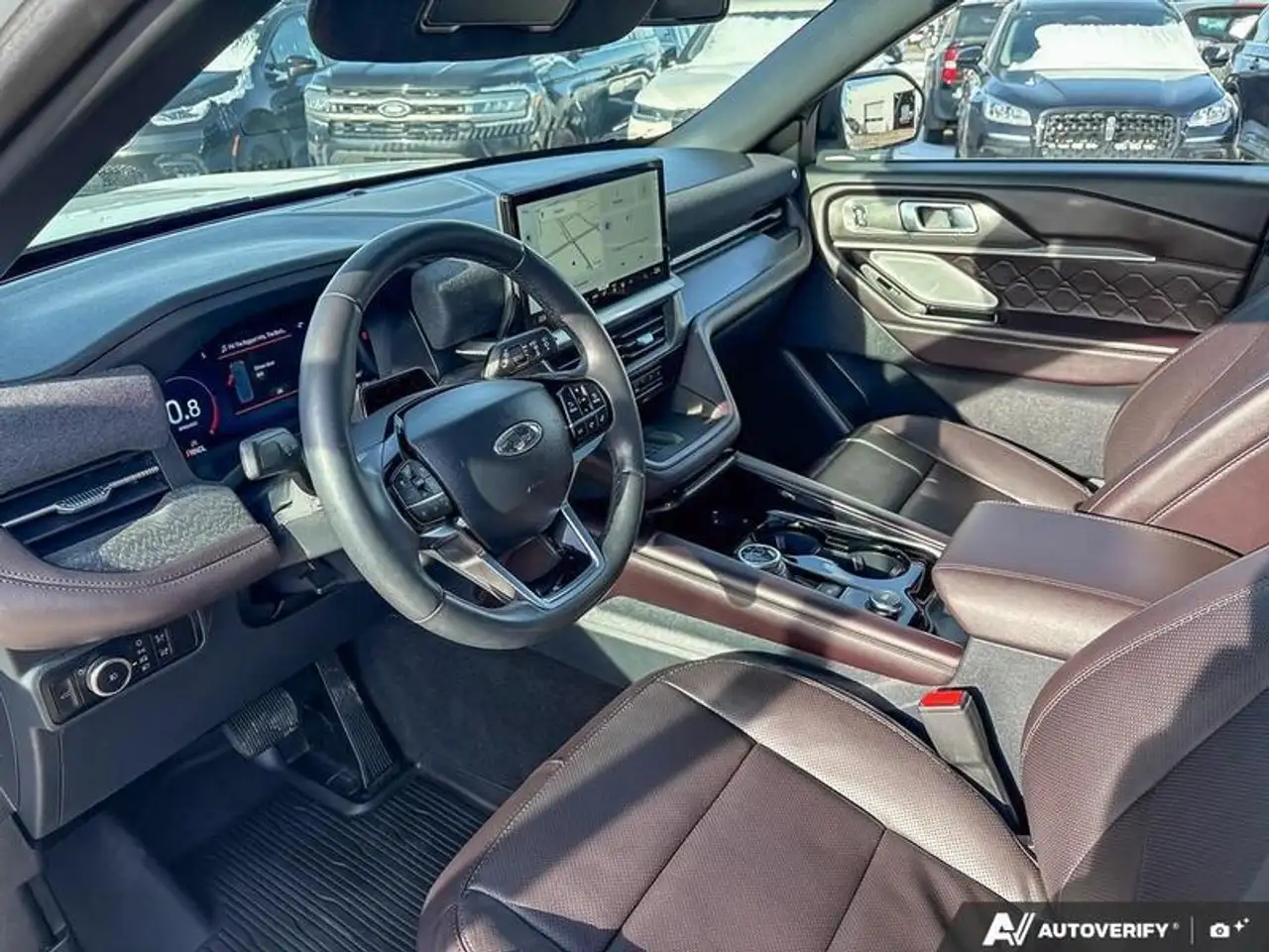 Ford Explorer photo Ford Explorer