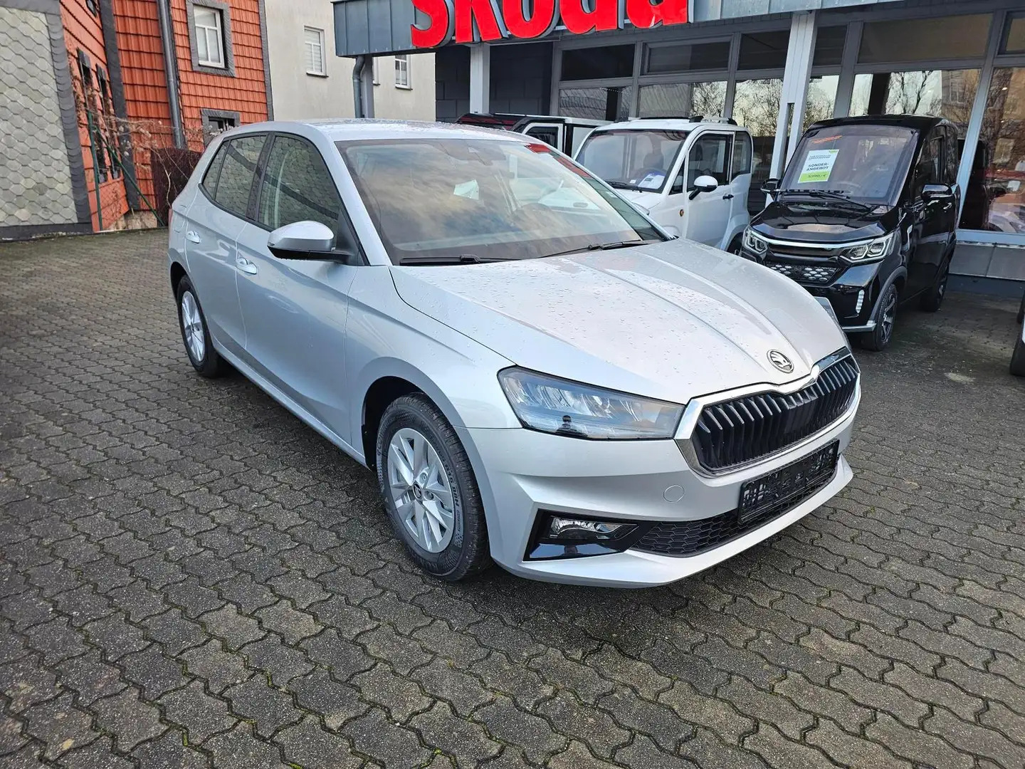 Skoda Fabia 1.0 TSI 130 JAHRE+KAMERA+ALU+5J.GARANTIE+ Silber - 2