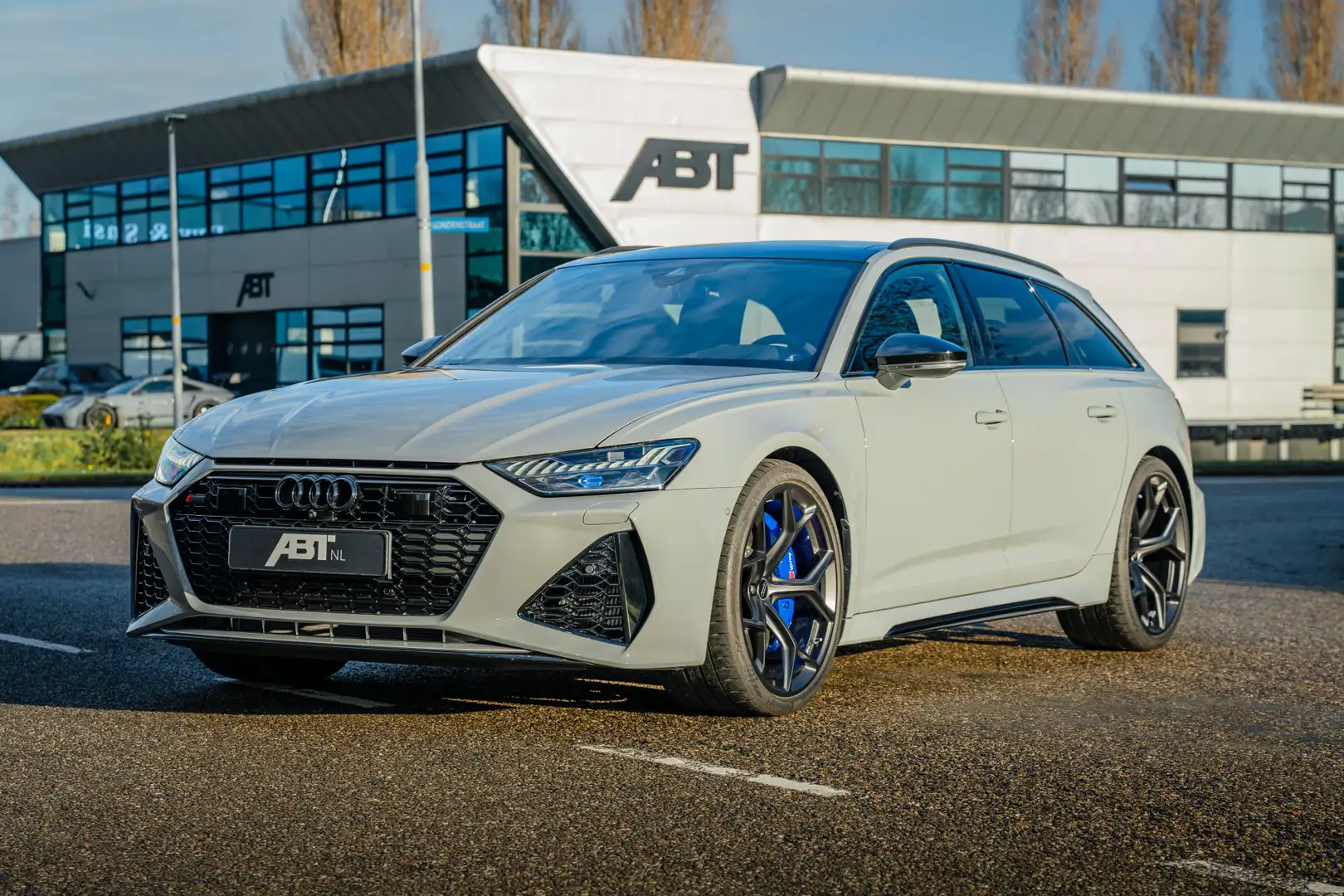 Audi RS6 Avant 4.0 TFSI quattro performance | B&O Advanced Gris - 1