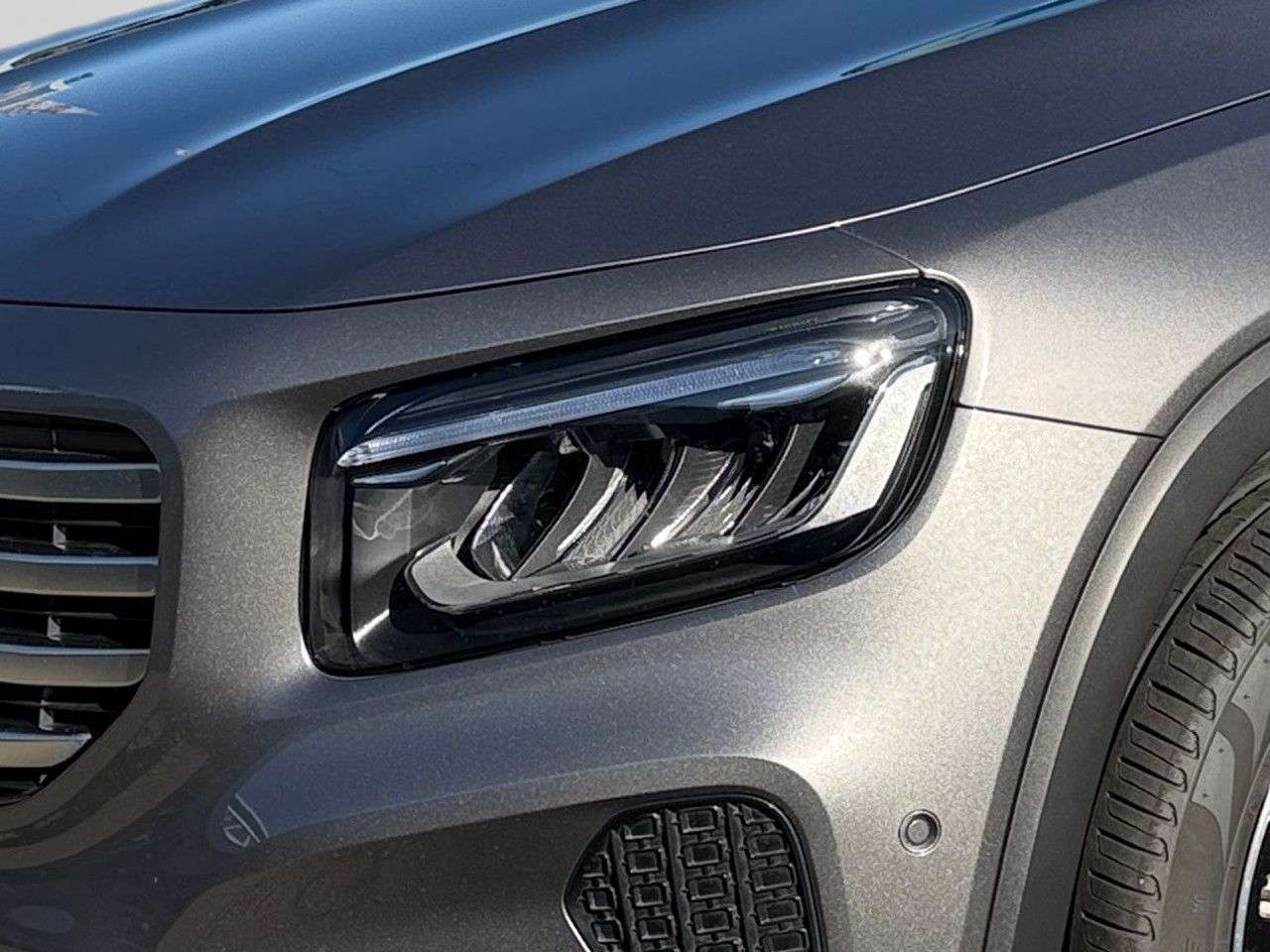 Mercedes-Benz GLB 220