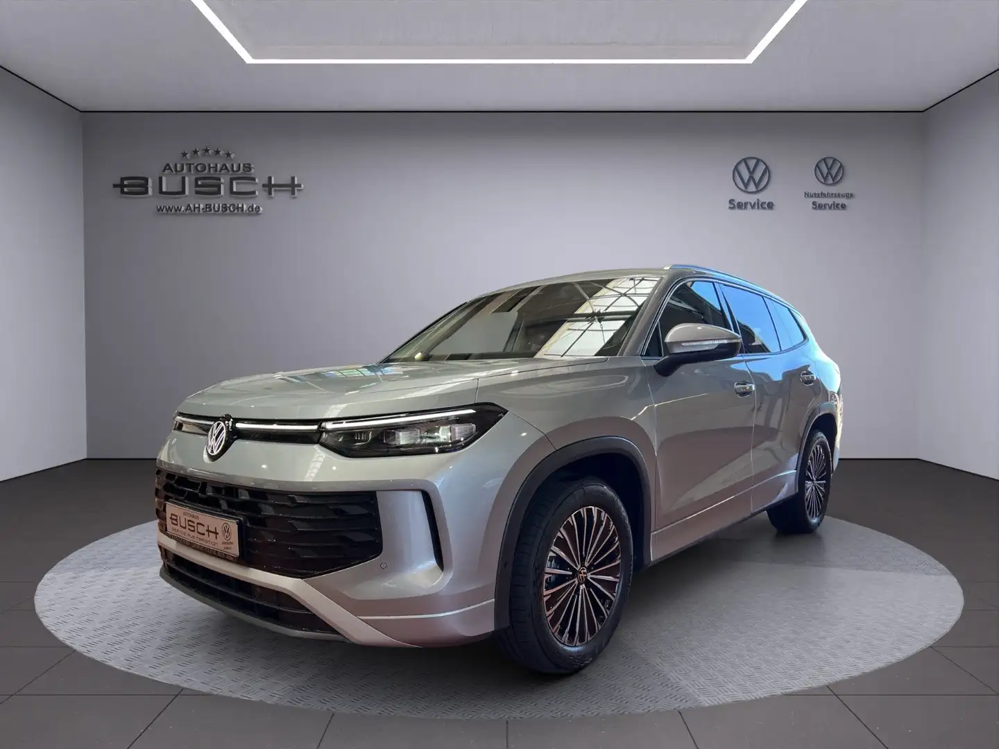 Volkswagen Tayron 1.5 eTSI 110 kW Life DSG EU-Neuwagen Argent - 1