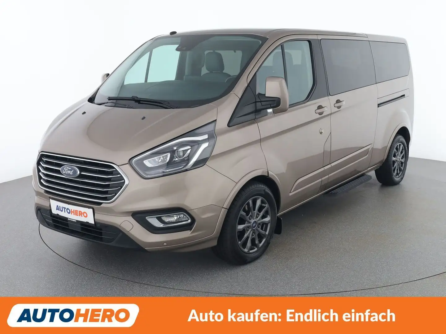 Ford Tourneo Custom 2.0 TDCi 320 L2 Titanium Grau - 1