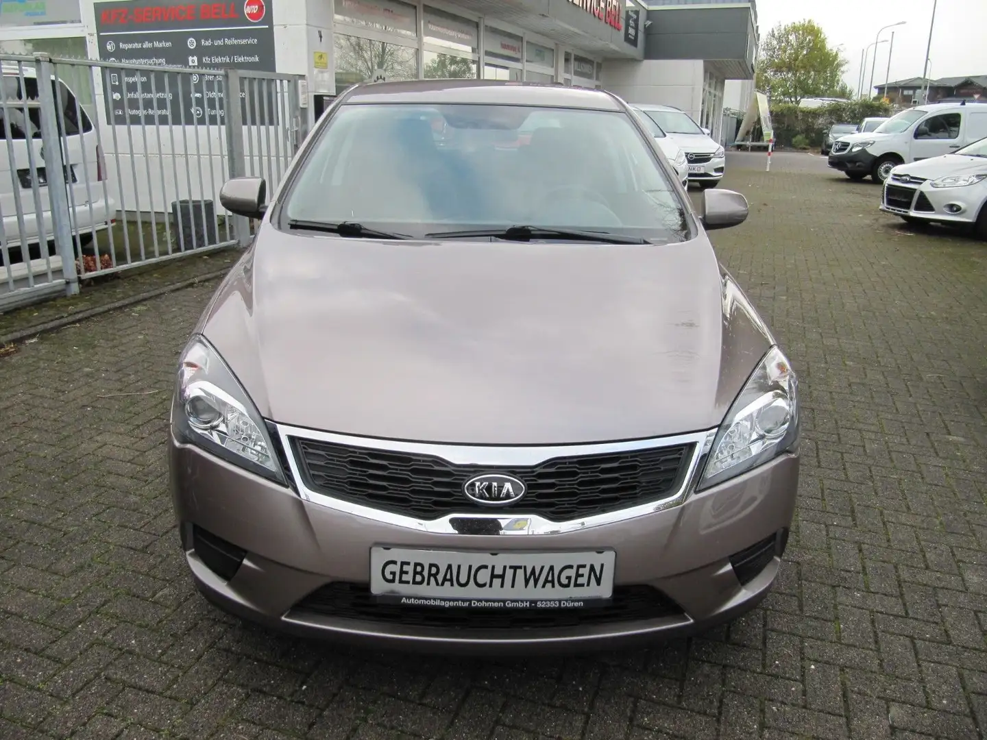 Kia Ceed / cee'd Tüv neu,Klima,Multi,Top !! Beige - 2