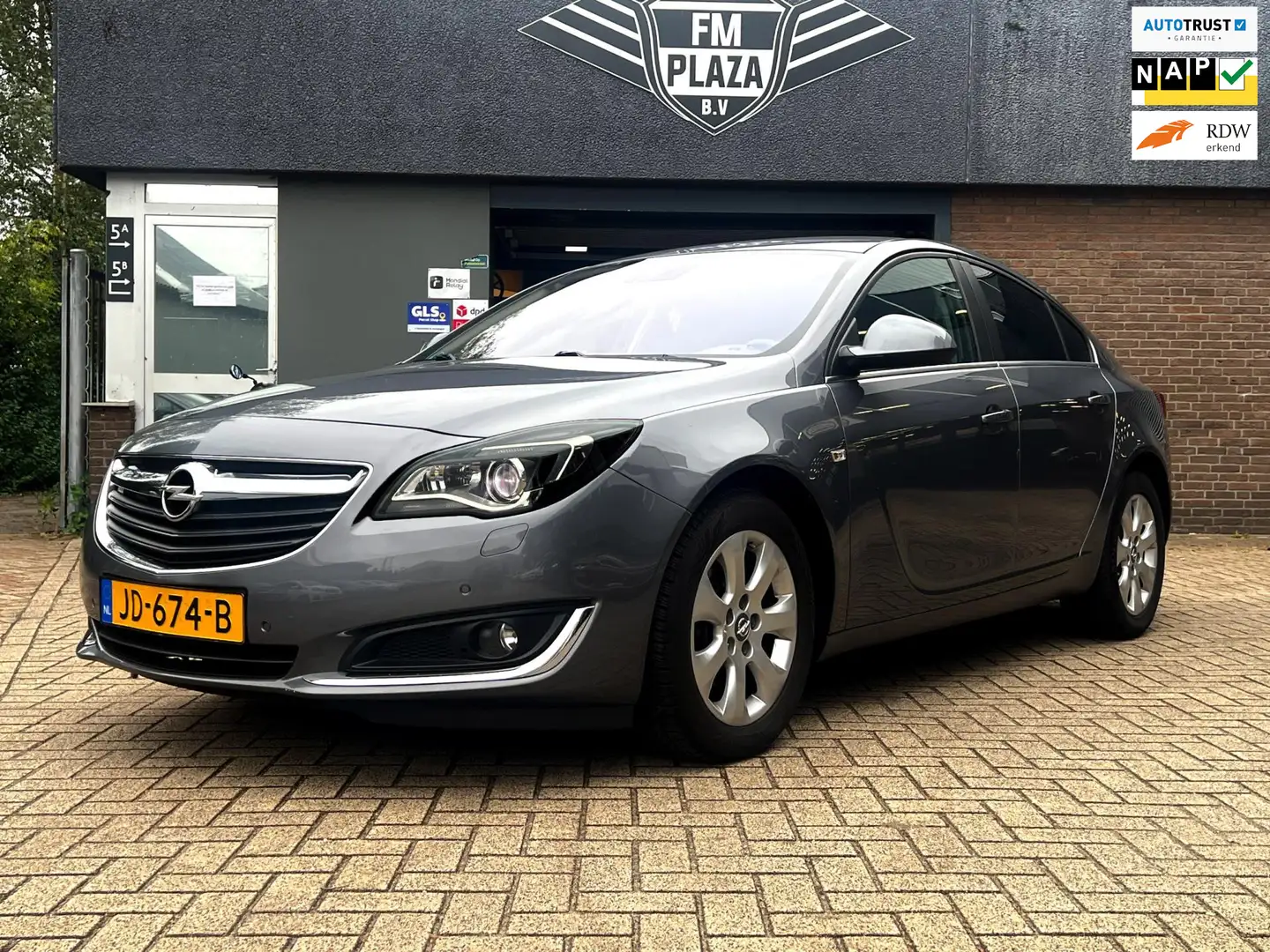 Opel Insignia 1.4 T EcoFLEX Business+ Leder_xenon_Trekh_ Grau - 1