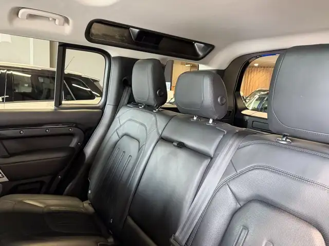 Land Rover Defender 110 Defender Ansicht 16