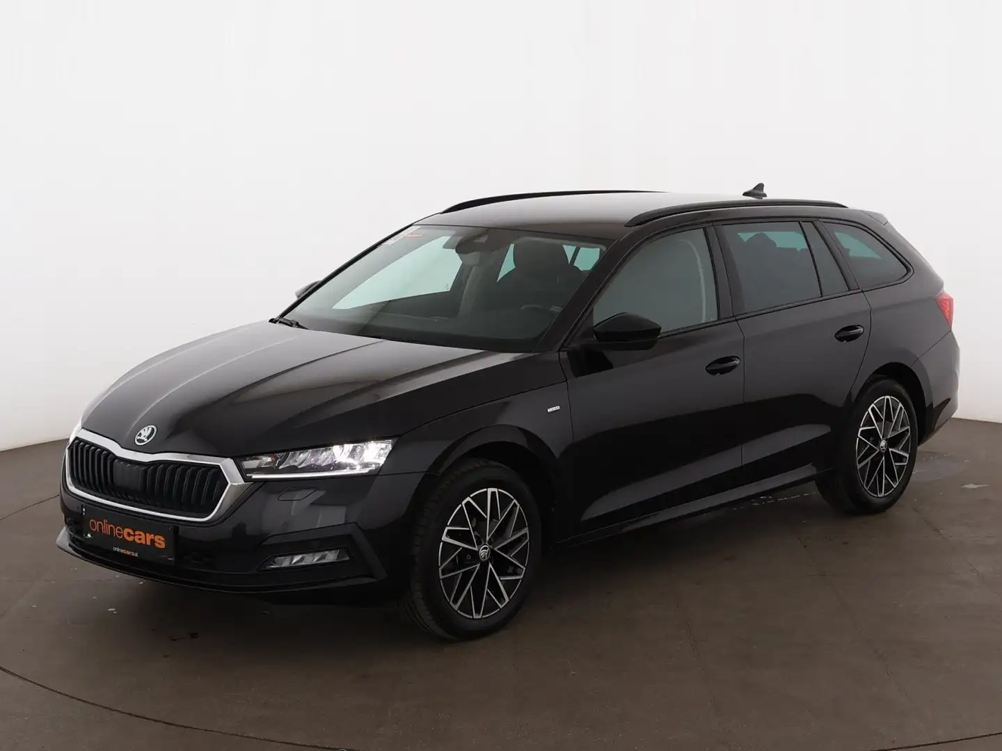 Skoda Octavia Combi 2.0 TDI Ambition Aut LED AHK R-CAM Schwarz - 2