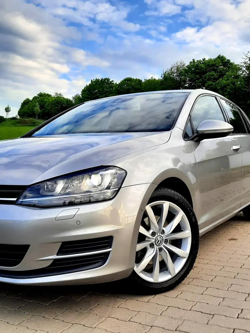 Volkswagen Golf 7 VII 1.2 TSI BMT BI-XENION 17" ALU TÜV 12/26 Silber - 1