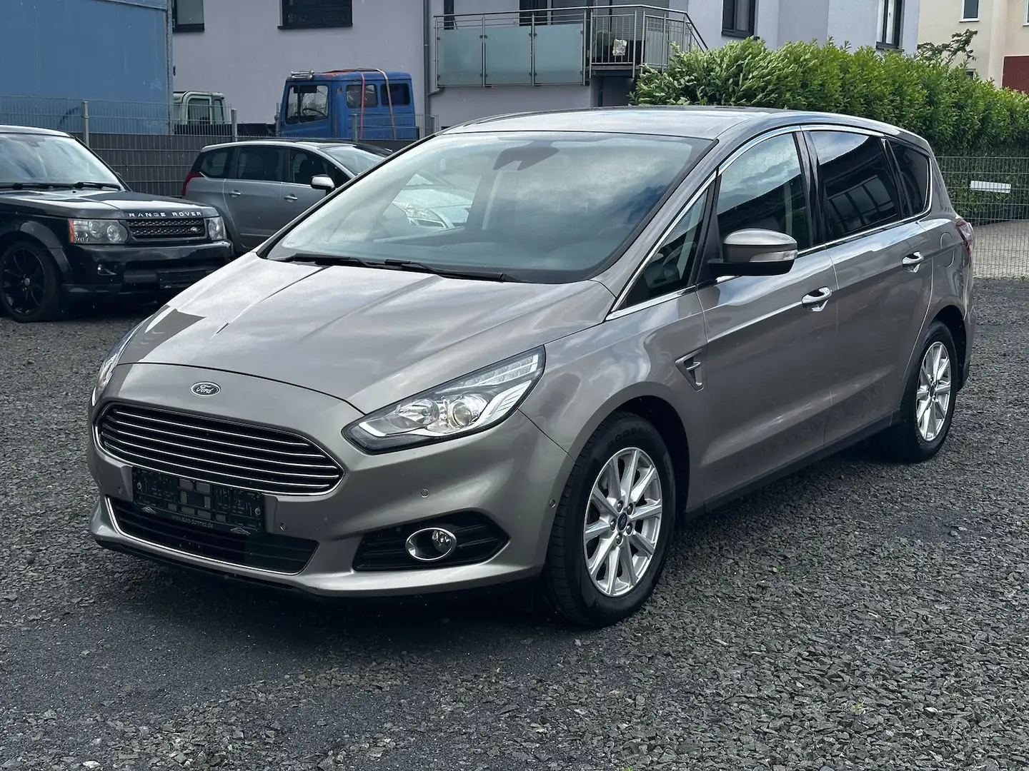 Ford S-Max 2.0 TDCI Titanium 4x4 AUTOMATIK AHK NAVI Gris - 1