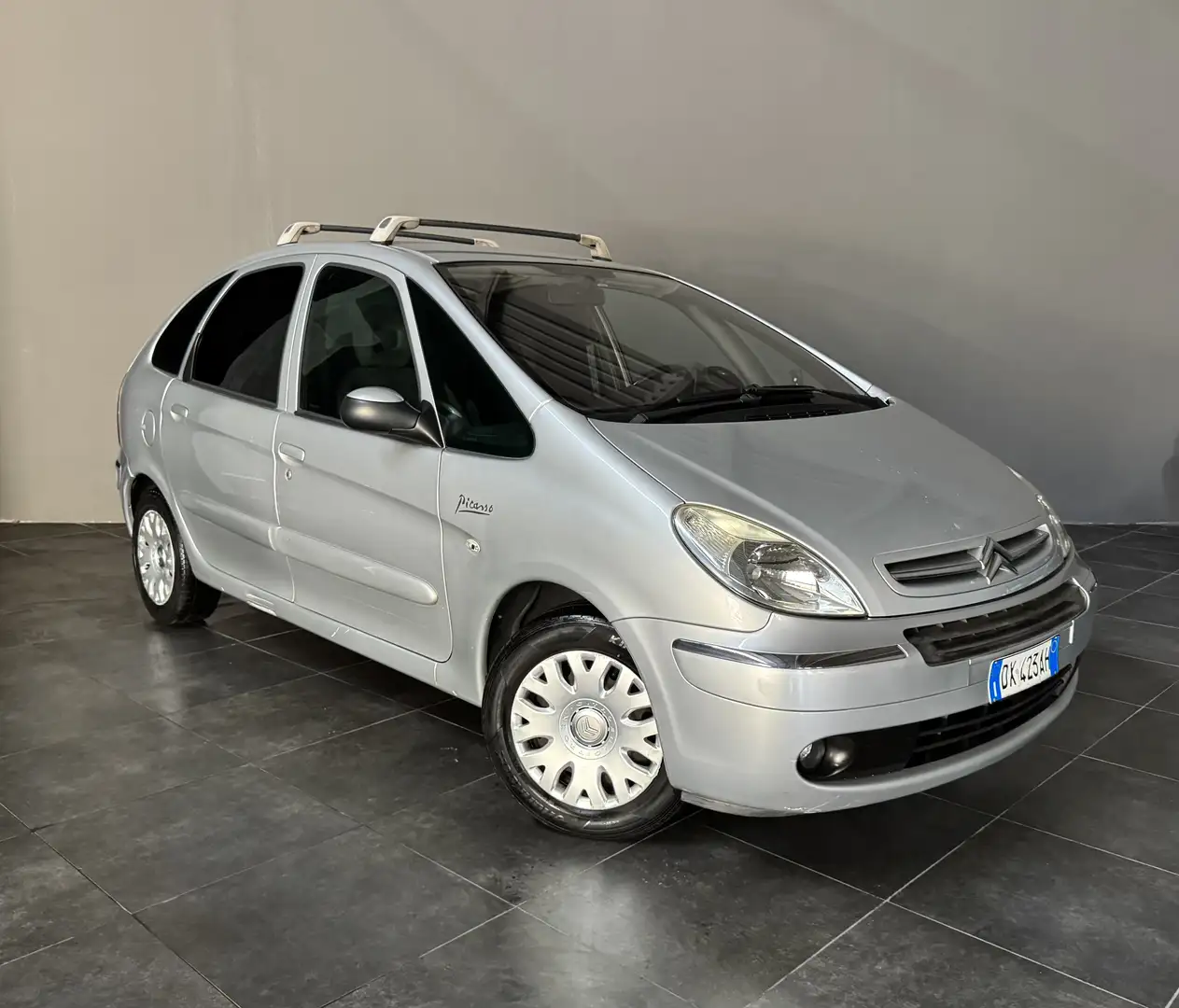 Citroen Xsara Picasso BENZINA ADATTA A NEOPATENTATI - 1