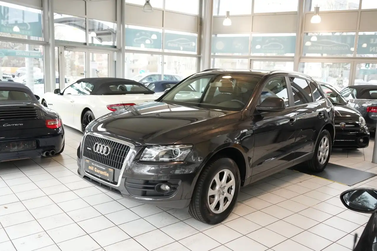 AUDI Q5 2.0 TFSI 179ch QUATTRO - 2e Main BVM - VOLANT CUIR - Attelage amovible
